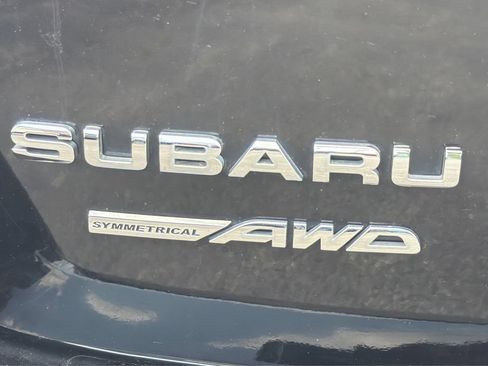 Used 2018 Subaru Impreza 2.0i Premium AWD/4WD image 25