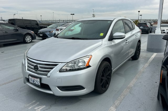 Used 2014 Nissan Sentra SV w/ SV Driver Package FWD image 1