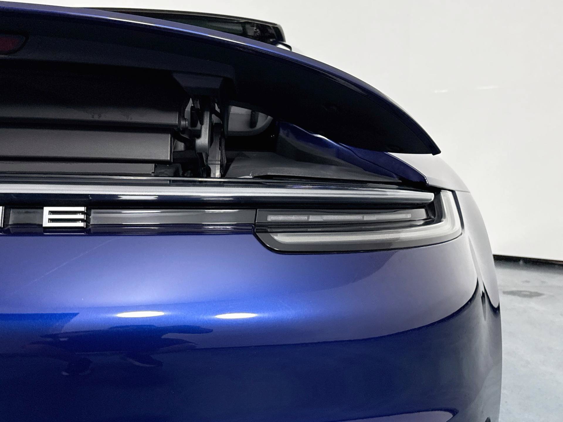 Used 2021 Porsche 911 Carrera RWD image 51