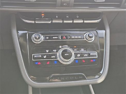 Used 2022 Lincoln Corsair Reserve w/ Equipment Group 201A image 19