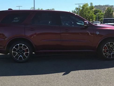 Used 2021 Dodge Durango SRT Hellcat w/ Technology Group AWD/4WD image 9