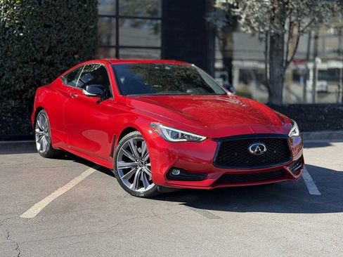 Used 2021 INFINITI Q60 Red Sport 400 w/ Proactive Package image 7