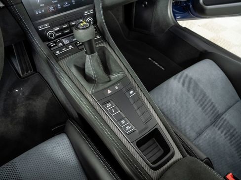 Certified 2025 Porsche 718 Boxster Spyder RS image 16