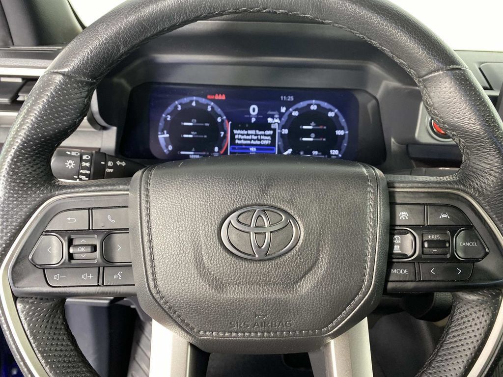 Used 2025 Toyota Tacoma TRD Off-Road AWD/4WD image 13