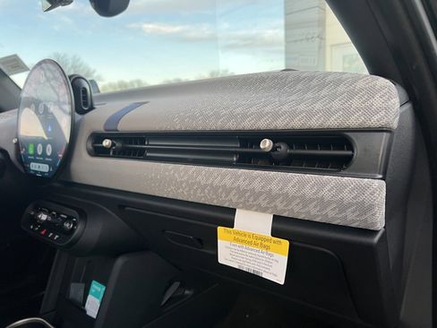 New 2026 MINI Cooper S image 40