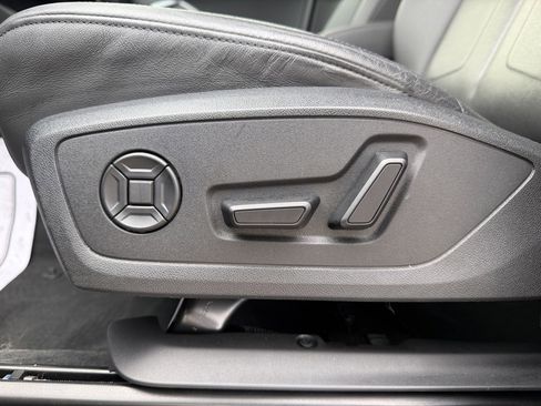 Used 2022 Audi Q3 2.0T Premium image 23