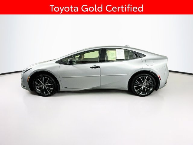 Certified 2025 Toyota Prius XLE AWD/4WD image 5