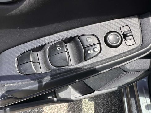 Used 2023 Nissan Sentra SV w/ All-Weather Package FWD image 9