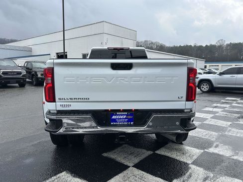 Used 2026 Chevrolet Silverado 3500 LT w/ All Star Edition image 4