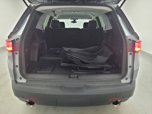 Used 2021 Chevrolet Traverse LS w/ LPO, Floor Liner Package FWD image 29