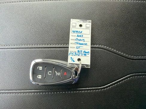 Used 2023 Chevrolet Traverse LT FWD image 37