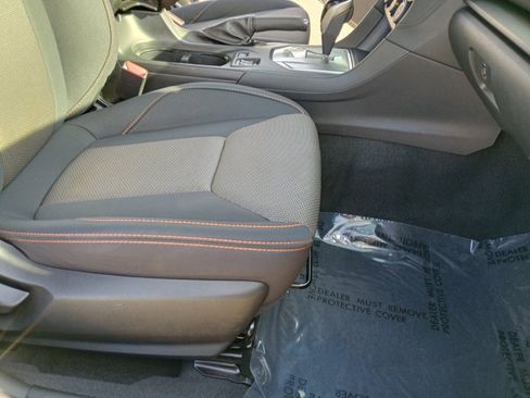 Used 2019 Subaru Crosstrek 2.0i Premium w/ Eyesight System image 22