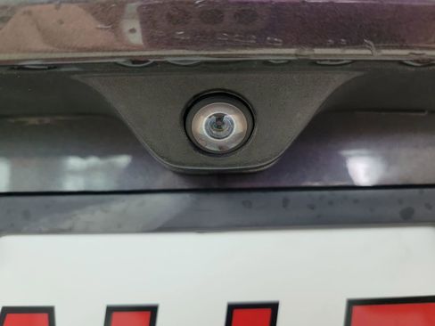 Used 2016 Jeep Grand Cherokee Laredo 75th Anniversary image 11