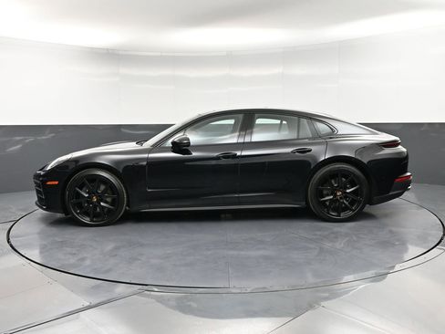 New 2026 Porsche Panamera image 2