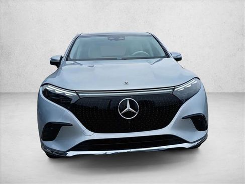 Certified 2023 Mercedes-Benz EQS 450+ SUV image 2