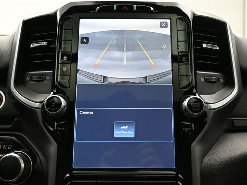 Used 2023 RAM 1500 Big Horn image 30