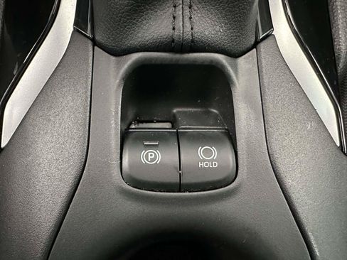 Certified 2025 Toyota Corolla Cross AWD Hybrid image 24