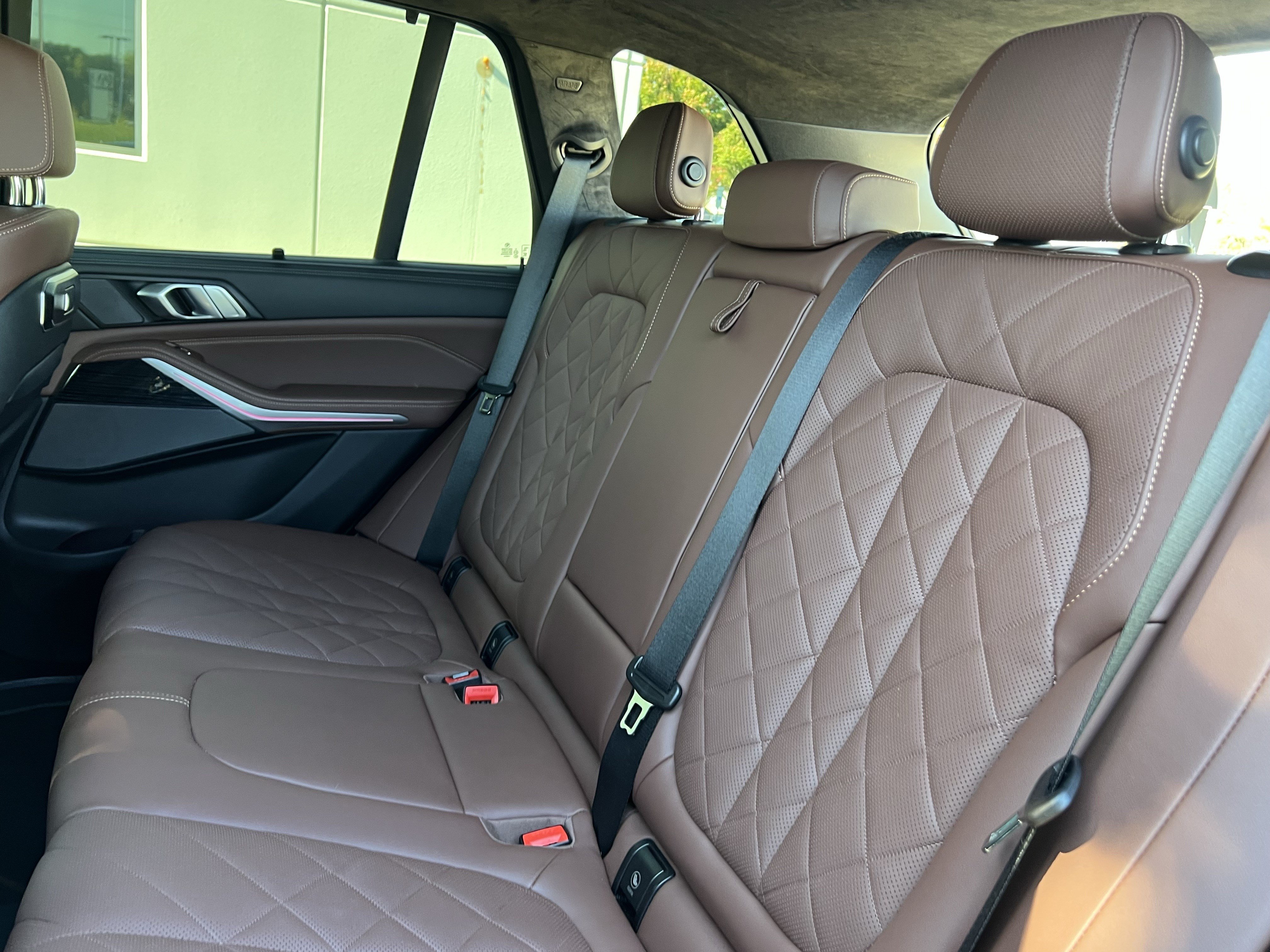 Used 2025 BMW X5 sDrive40i w/ Executive Package RWD image 32