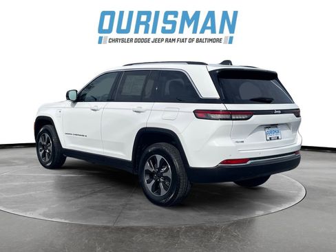 Used 2023 Jeep Grand Cherokee 4WD 4xe image 4