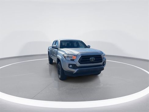 Used 2022 Toyota Tacoma SR5 image 2