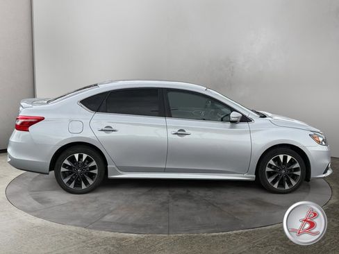 Used 2016 Nissan Sentra SR FWD image 8