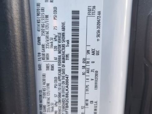 Used 2020 Ford Transit 250 Medium Roof AWD w/ Interior Upgrade Package image 28