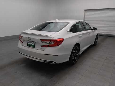 Used 2018 Honda Accord Sport image 9
