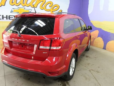 Used 2016 Dodge Journey SXT w/ Comfort/Convenience Group FWD image 8