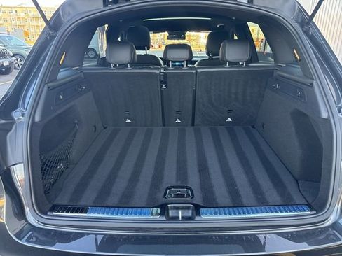 Used 2021 Mercedes-Benz GLC 300 4MATIC image 20