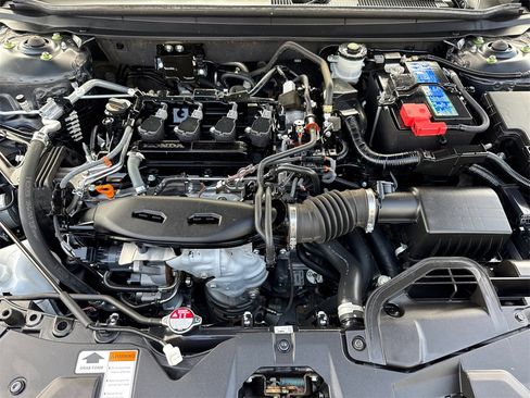 Used 2023 Honda Accord EX image 8