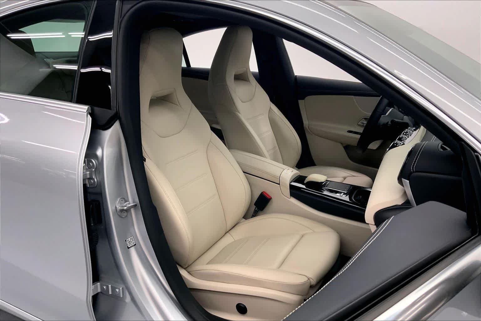 Used 2020 Mercedes-Benz CLA 250 image 11