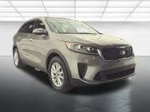 Used 2019 Kia Sorento LX w/ Option Group 020 image 4