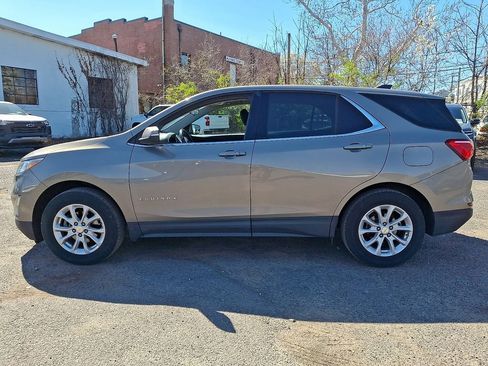 Used 2019 Chevrolet Equinox LT image 4