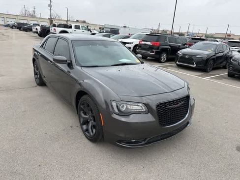 Used 2023 Chrysler 300 S image 26