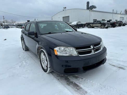 Used 2012 Dodge Avenger SXT image 8