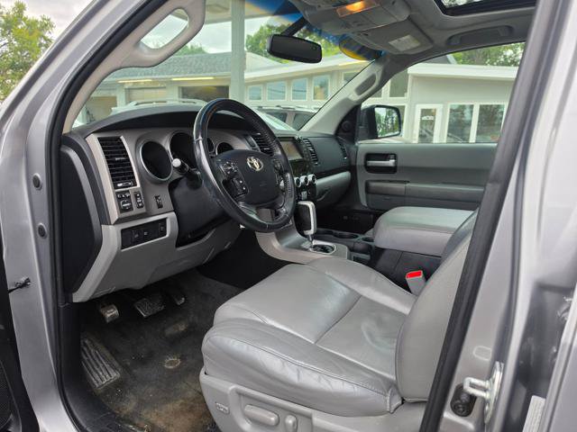 Used 2012 Toyota Sequoia Limited AWD/4WD image 12