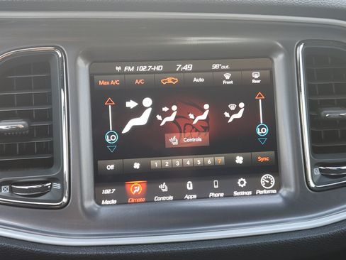 Used 2022 Dodge Challenger SRT Hellcat w/ SRT Black Package RWD image 19