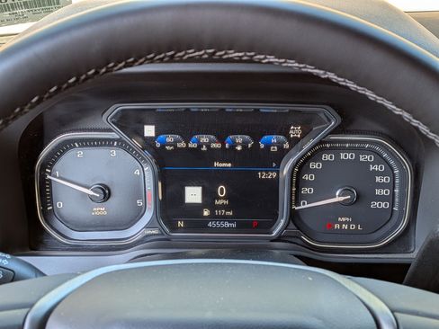 Used 2023 GMC Sierra 2500 Denali w/ Denali Black Diamond Edition image 23