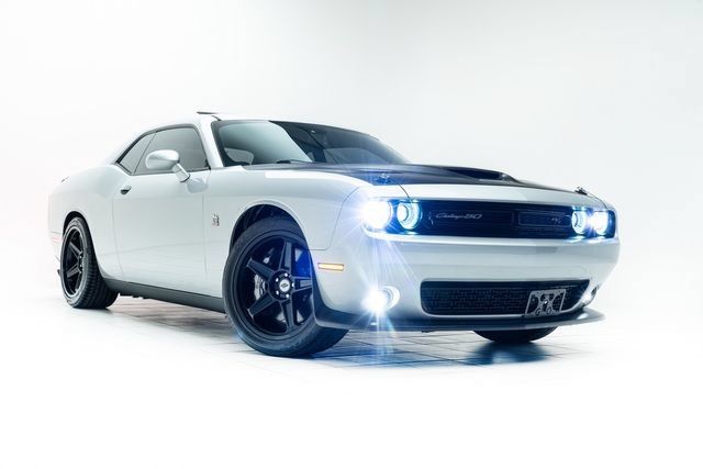 Used 2020 Dodge Challenger R/T Scat Pack RWD image 5