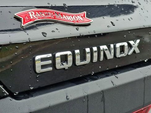 Used 2025 Chevrolet Equinox LT FWD image 30
