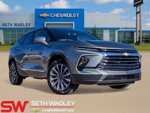 New 2025 Chevrolet Blazer Premier image 1