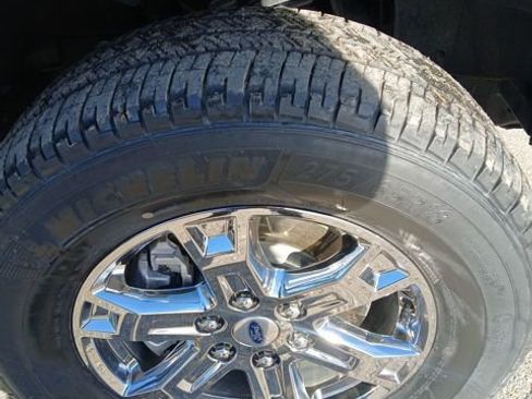 Certified 2022 Ford F150 XLT w/ Equipment Group 302A High image 26