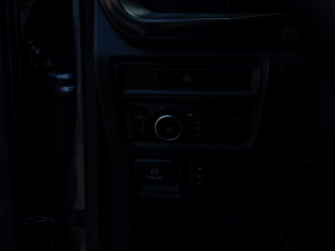 Used 2025 Ford F150 Raptor AWD/4WD image 22