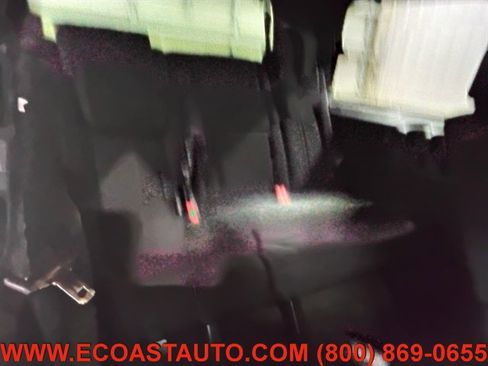 Used 2016 Ford Expedition XLT AWD/4WD image 17