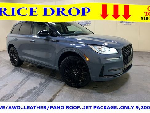 Used 2025 Lincoln Corsair Reserve w/ Equipment Group 202A image 1