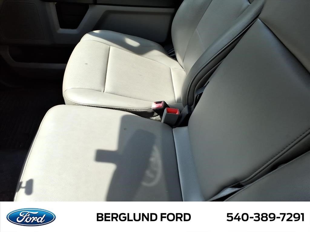 Used 2019 Ford F550 2WD Regular Cab Super Duty image 31