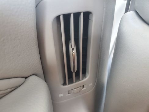 Used 2008 Lexus LS 460 Base image 30