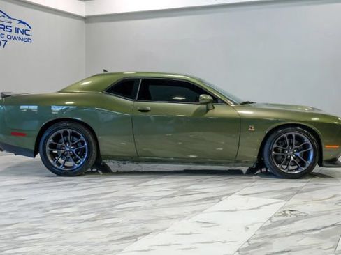 Used 2023 Dodge Challenger R/T Scat Pack w/ Plus Package RWD image 10