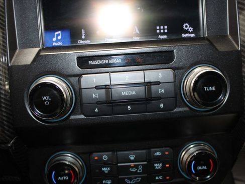 Used 2019 Ford F150 Raptor w/ Equipment Group 802A Luxury AWD/4WD image 59