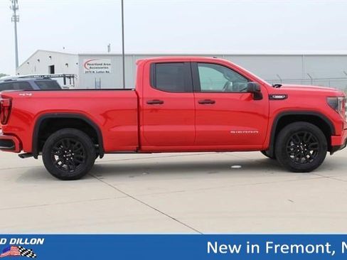 New 2026 GMC Sierra 1500 Pro w/ Graphite Edition AWD/4WD image 10